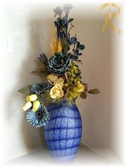Sferico blu e giallo