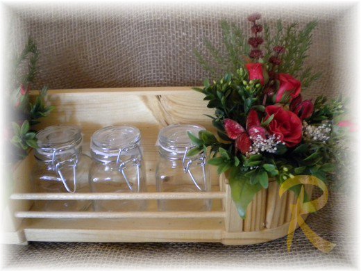 Pino 3 rose rosse