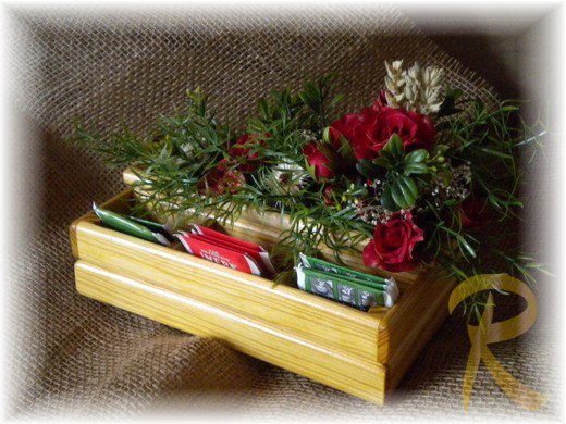 Pino 3 rose rosse